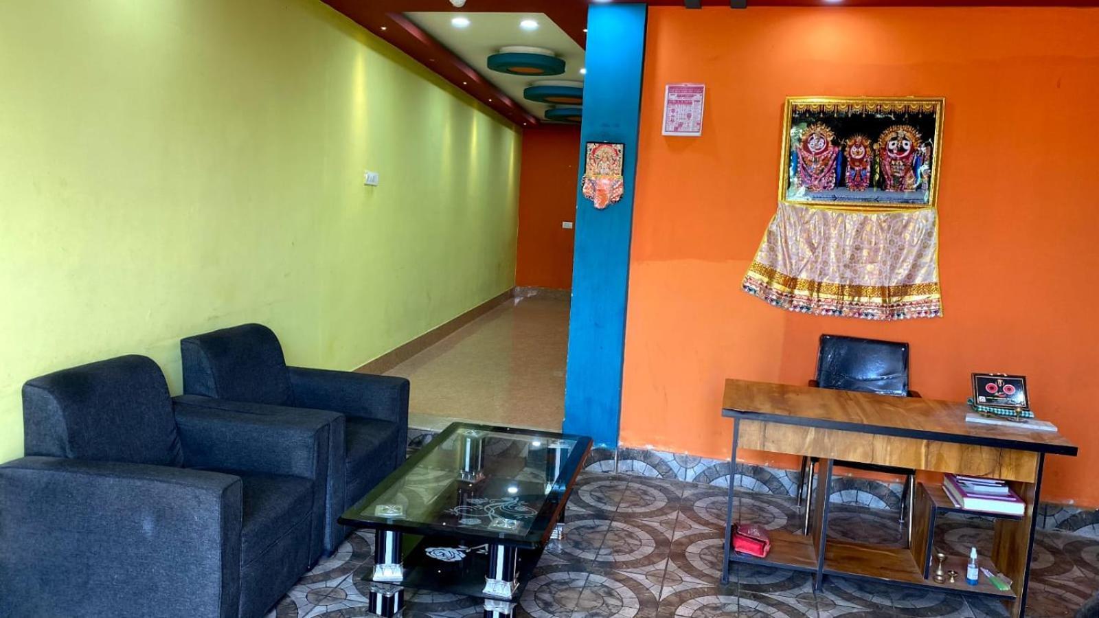 Msm Residency Hotel Puri Luaran gambar
